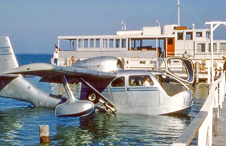 Seaplane_1962_Buddy_Bobst_Arriving_Andys_Dock_2_copy.webp