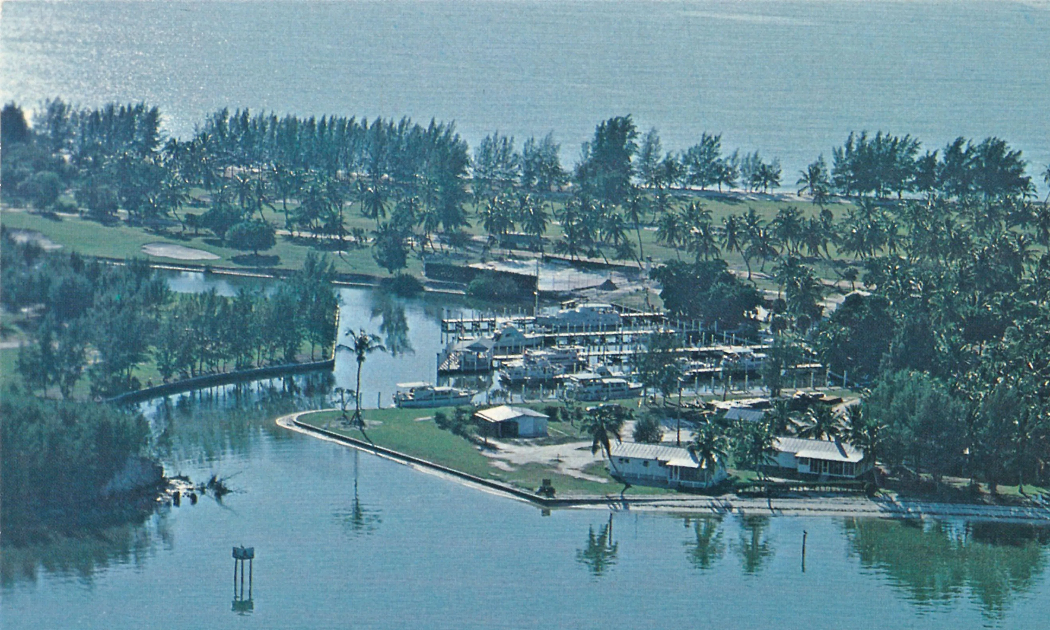 (39) 1972 South-Seas-Aerial.webp